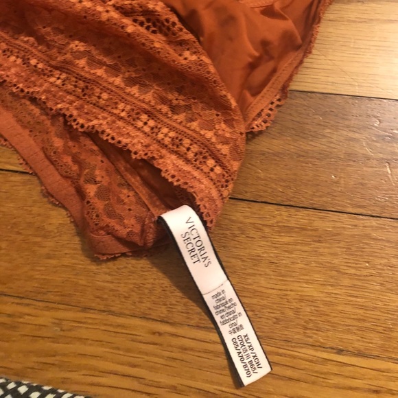 set of 4 victoria’s secret and aerie bralette lace - Picture 3 of 9